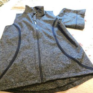 Under Armour Activewear Vest & Pants Set sz SM